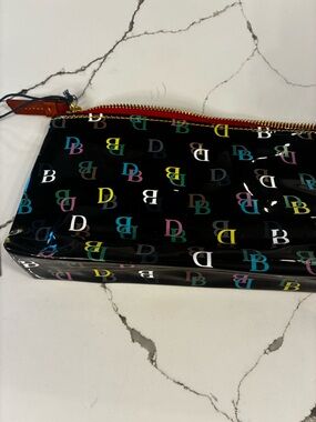 Dooney & Bourke Black Gloss Multicolor DB Logo Cosmetic case